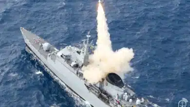 Marinha dos EUA destrói míssil Houthi