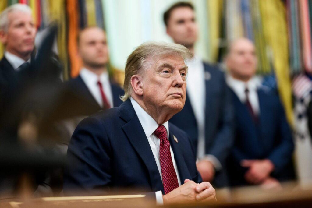 Trump diz que Estados Unidos têm “quantidades enormes” de munição